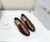 Женские кожаные лоферы Christian Dior коричневые с перфорацией 2025
