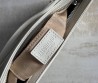 Женская кожаная сумка Jacquemus белая лакированная 28х14 2025