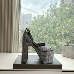 Женские кожаные босоножки Balenciaga черные в серебряных стразах каблук 15 см 2025