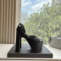 Женские кожаные босоножки Balenciaga черные каблук 15 см 2025