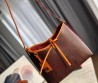 Женская кожаная сумка Etro коричневая 30х25 2025