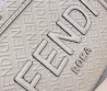 Женская текстильная сумка Fendi молочная 36х30х8 2025