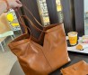 Женская кожаная сумка Saint Laurent коричневая 41х33х30 2025