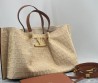 Женская кожаная сумка Valentino бежевая 38х25х18 2025