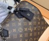 Женская кожаная сумка Louis Vuitton коричневая 30х21х7 2025
