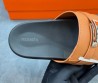 Мужские кожаные шлепанцы Hermes коричневые 2025
