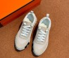 Женские комбинированные кроссовки Hermes бежевые 2025