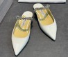 Женские кожаные босоножки Jimmy Choo белые лакированные с ремешком 2025