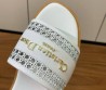 Женские кожаные шлепанцы Christian Dior белые с перфорацией 2025