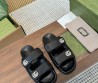 Женские кожаные шлепанцы Gucci черные со стразами 2025