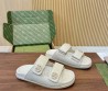 Женские кожаные шлепанцы Gucci белые со стразами 2025