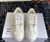Женские кожаные кроссовки Valentino Rockstud Untitled белые 2025