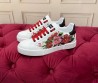 Женские кожаные кроссовки Dolce & Gabbana белые с красными цветами 2025