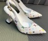 Женские кожаные туфли Louis Vuitton белые с цветными логотипами 2025