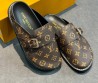 Женские кожаные мюли Louis Vuitton коричневые с монограммами 2025