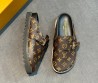 Женские кожаные мюли Louis Vuitton коричневые с монограммами 2025