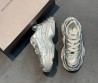 Женские кожаные кроссовки Balenciaga серебристые 2025