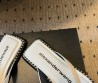 Женские кожаные шлепанцы Alexander Wang белые 2025