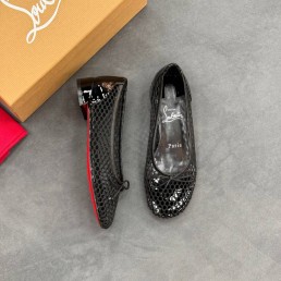 Женские плетеные туфли Christian Louboutin черные 2025