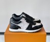 Мужские кожаные кроссовки Louis Vuitton Run Away черные с белым 2025
