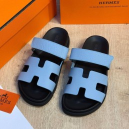 Женские кожаные шлепанцы Hermes голубые 2025