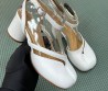 Женские кожаные туфли Maison Margiela белые 2025