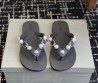 Женские резиновые шлепанцы Balenciaga черные с металлическими украшениями 2025