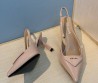 Женские кожаные туфли Prada бежевые каблук 8 см 2025