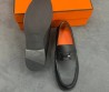 Мужские кожаные лоферы Hermes черные с черной пряжкой 2025