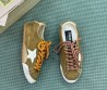 Женские замшевые кроссовки Golden Goose True Star коричневые 2025