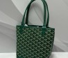 Женская кожаная сумка Goyard зеленая 20х20х11 2025