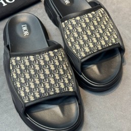 Мужские комбинированные шлепанцы Christian Dior черные 2025