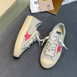 Женские текстильные кроссовки Golden Goose Ball Star серые с красной звездой 2025