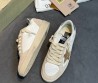 Женские кожаные кроссовки Golden Goose Ball Star белые с бежевым с золотой звездой 2025