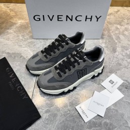 Мужские комбинированные кроссовки Givenchy серые 2025