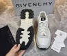 Мужские комбинированные кроссовки Givenchy белые с серым 2025