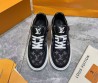 Мужские комбинированные кроссовки Louis Vuitton черные с монограммами 2025