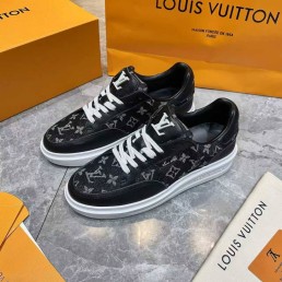 Мужские комбинированные кроссовки Louis Vuitton черные с монограммами 2025