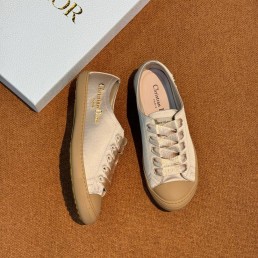 Женские атласные кеды Christian Dior Lucky бежевые 2025