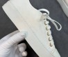 Женские кожаные кеды Chanel белые с резиновым носом 2025