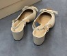 Женские кожаные туфли Valentino белые с открытой пяткой 2025