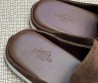 Мужские замшевые мюли Hermes Likely коричневые 2025