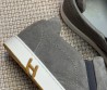 Мужские замшевые слипоны Hermes Lucky серые 2025
