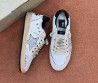 Женские кожаные кроссовки Golden Goose Ball Star белые со стразами 2025
