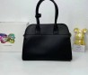 Женская кожаная сумка Prada 33х25х16 черная 2025
