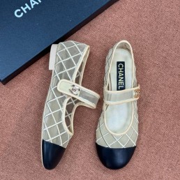 Женские сетчатые балетки Chanel бежевые с черным кожаным носом 2025