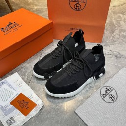 Мужские текстильные кроссовки Hermes черные с замшевыми элементами 2025