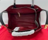 Женская кожаная сумка Salvatore Ferragamo черная 38х24 2025