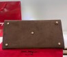 Женская замшевая сумка Salvatore Ferragamo коричневая 38х24 2025