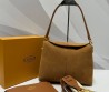 Женская замшевая сумка Tod's коричневая 24х17х9 2025